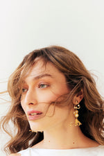 Studio Metallurgy Fish Pearl Earring Ivory & Gold Collection