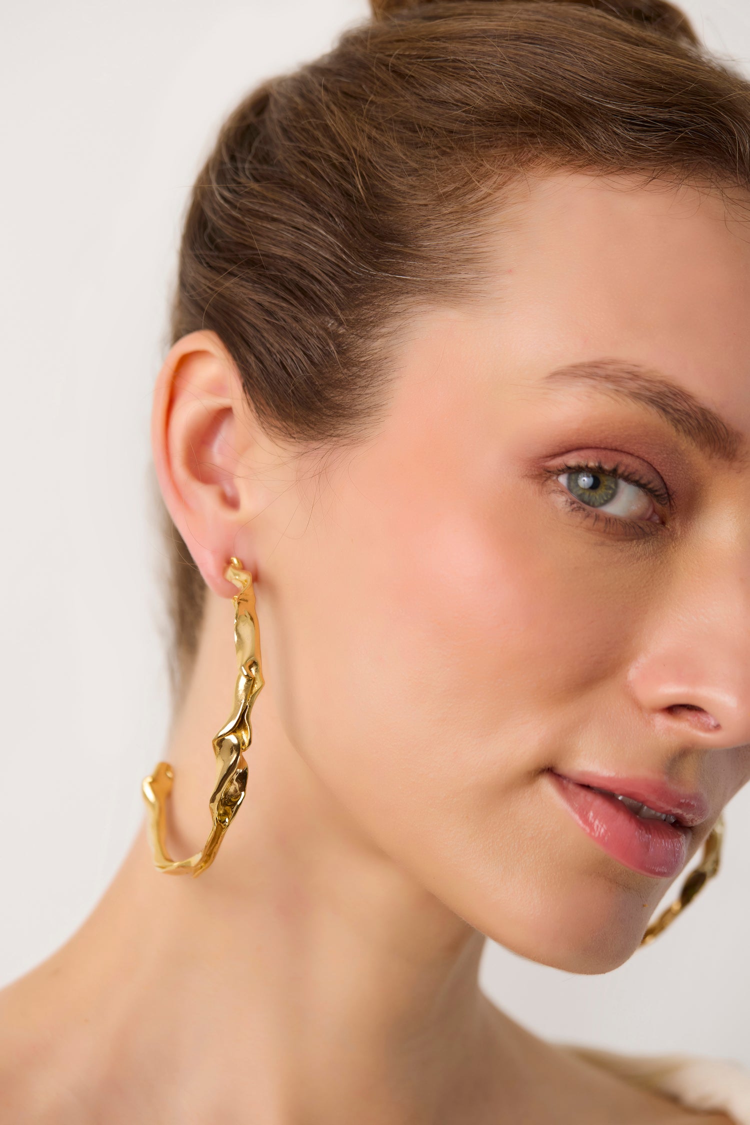 studio metallurgy moondance collection 