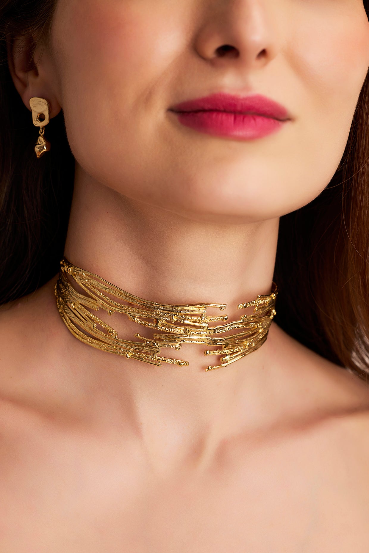 The Classic Twiggy Choker
