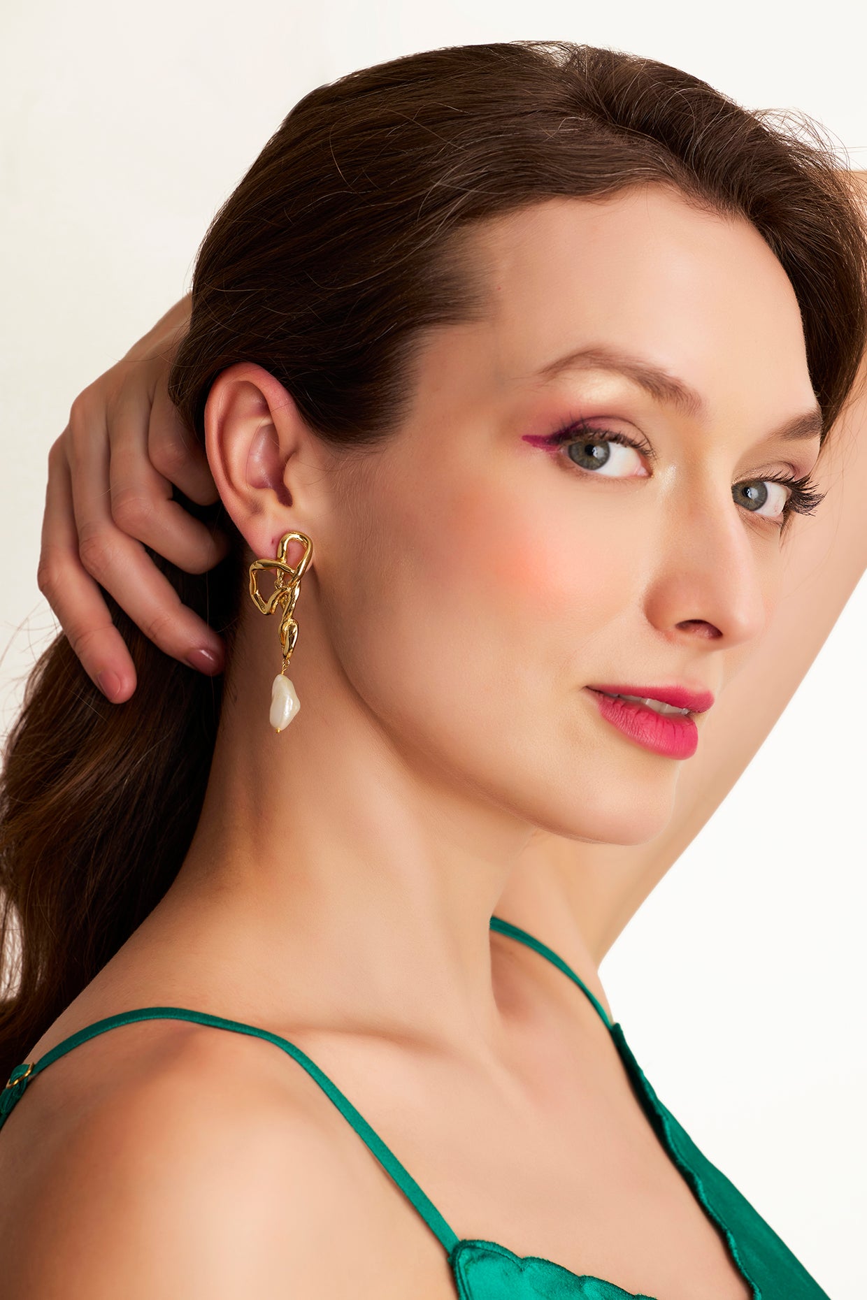 Reborn: The Knotty Pearl Earrings