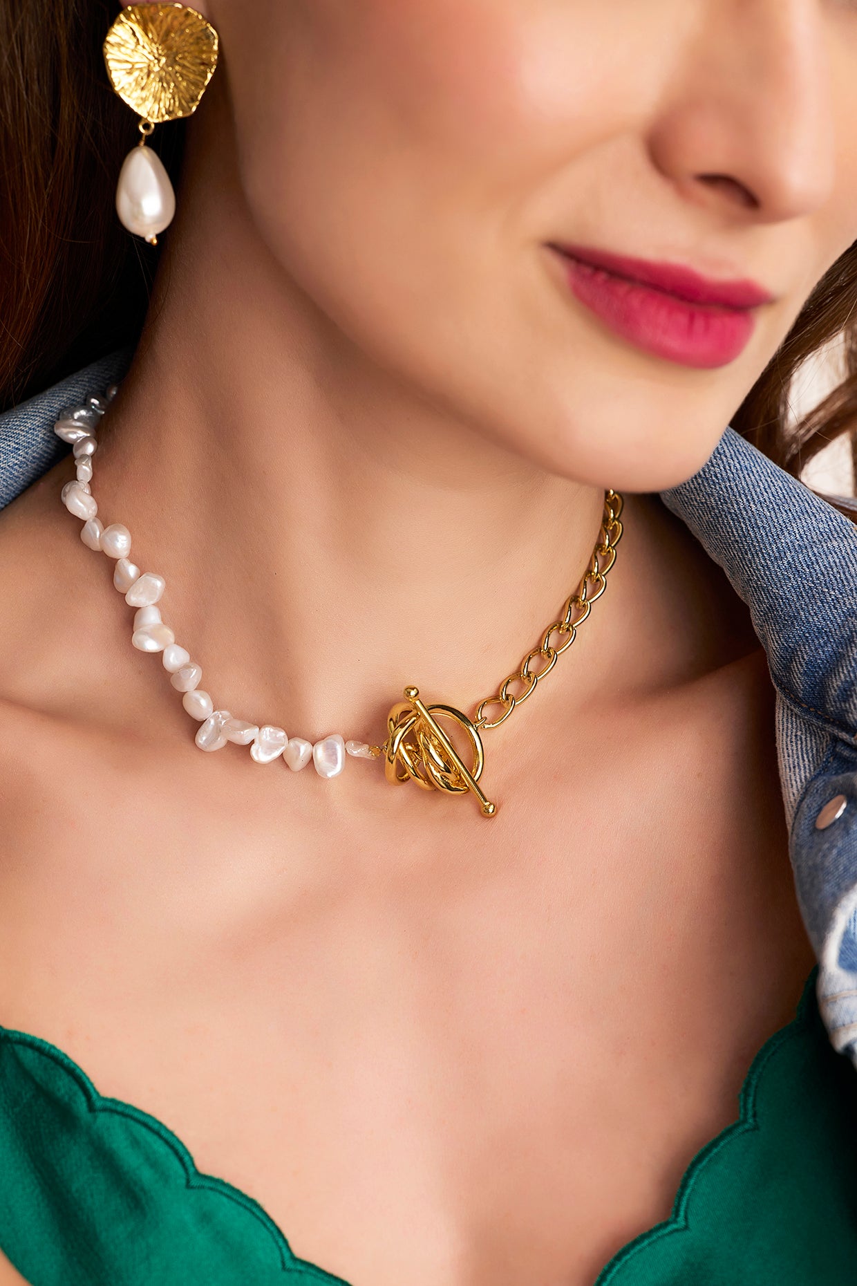 Ivory & Gold Necklet