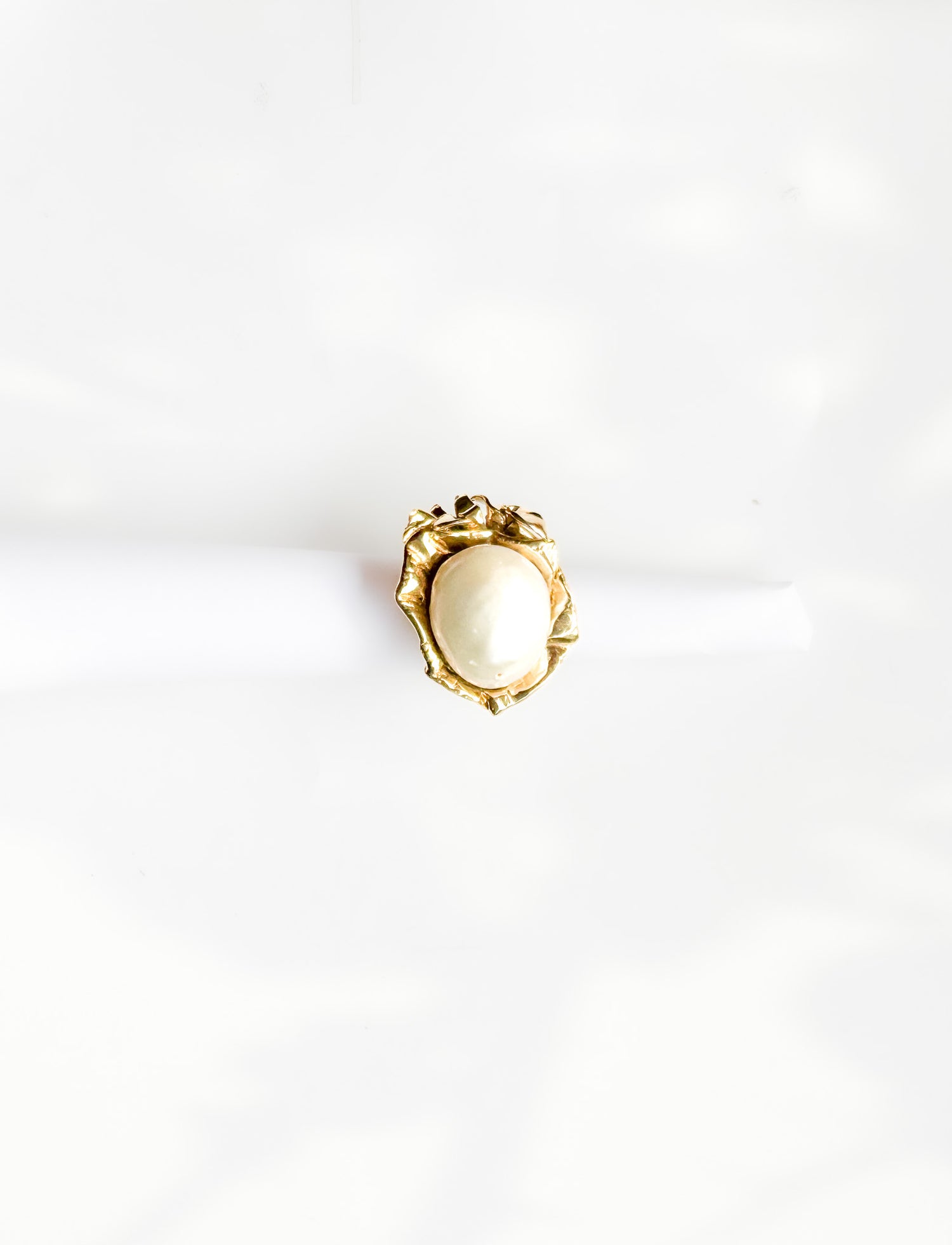 Brass & Baroque Pearl Inlay Ring // 10